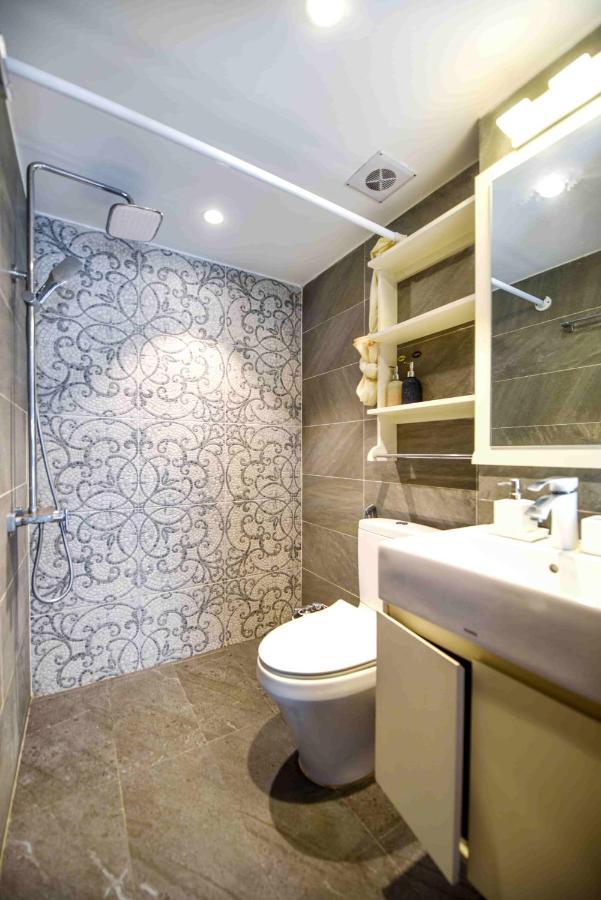Ty House Apartment Managed By Lily Home ハノイ市 エクステリア 写真